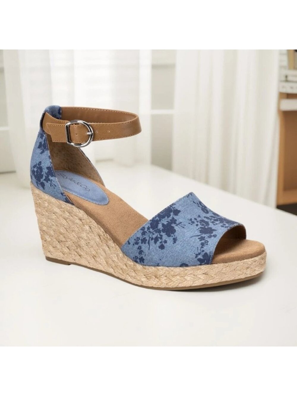Style & Company Womens Seleeney Round Toe Wedge Sandal Denim Floral Size 10M NIB